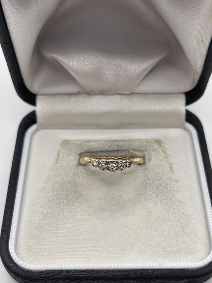 18ct gold diamond ring
