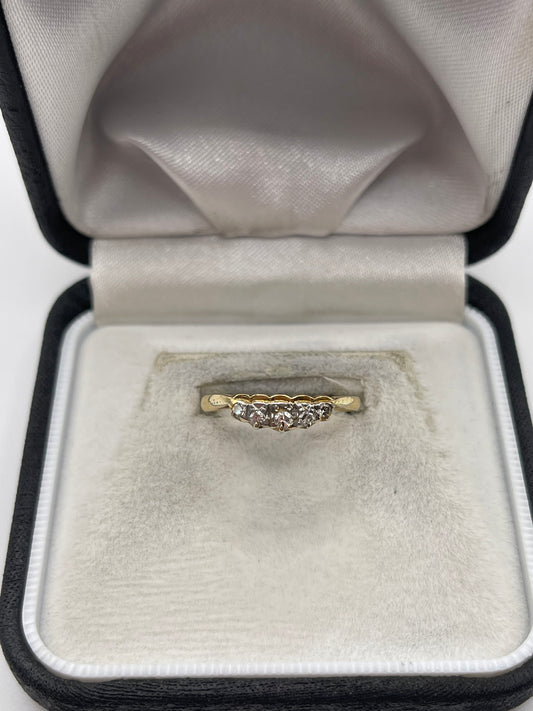18ct gold diamond ring