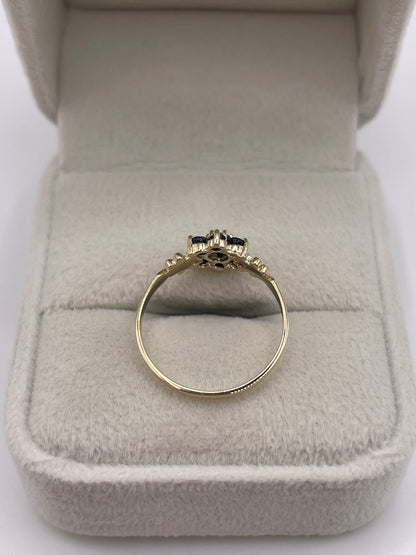 9ct gold sapphire cluster ring