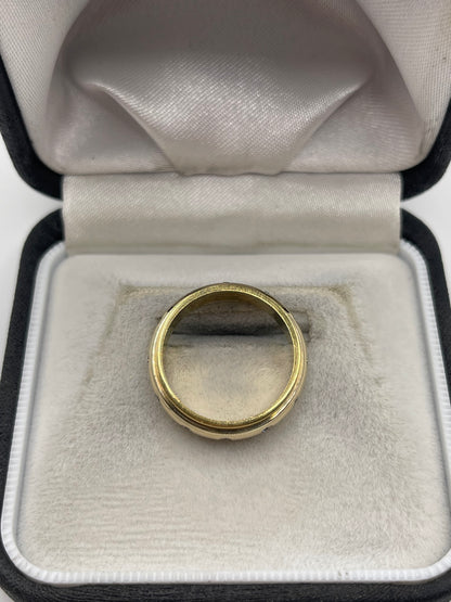 18ct gold diamond spinner ring