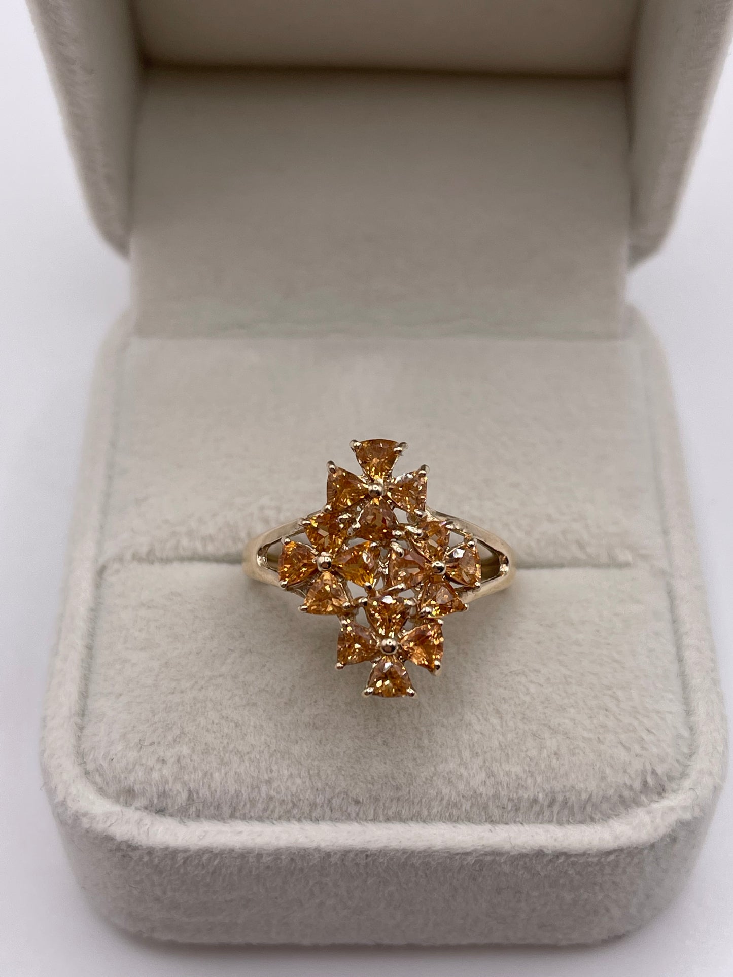 9ct gold quartz cluster ring