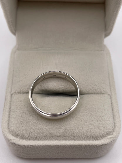 9ct white gold diamond ring