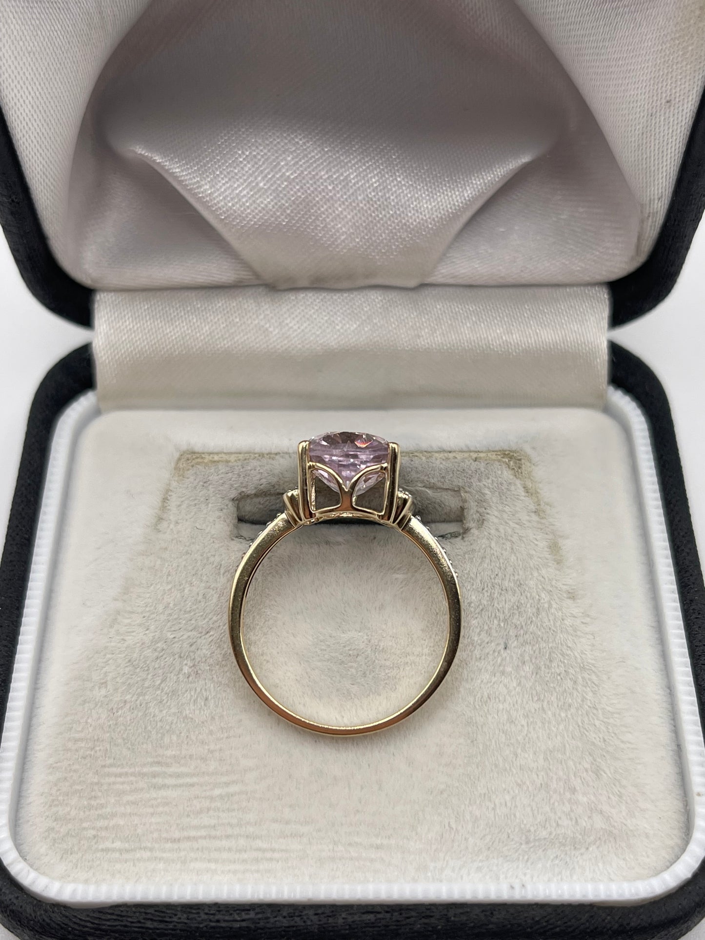 9ct gold kunzite and zircon ring