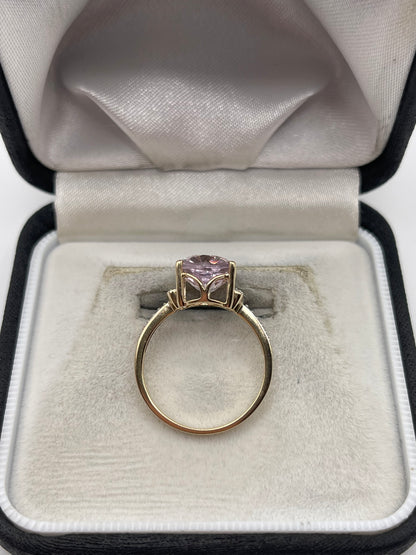 9ct gold kunzite and zircon ring