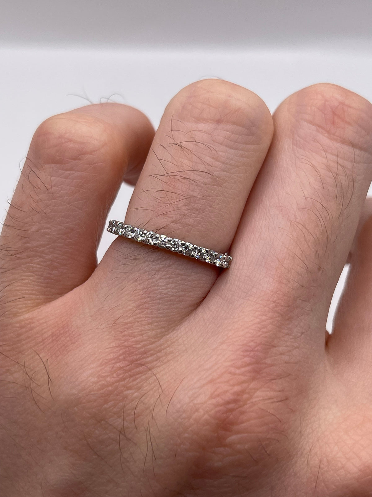 18ct white gold diamond ring