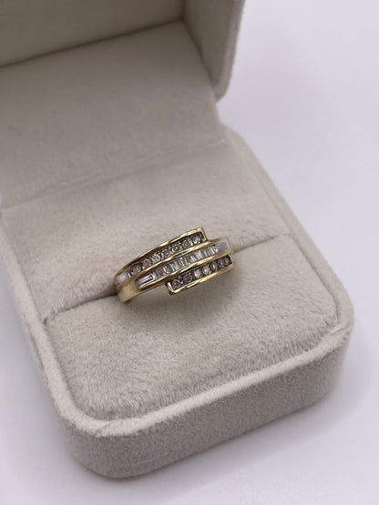 9ct gold diamond cluster ring