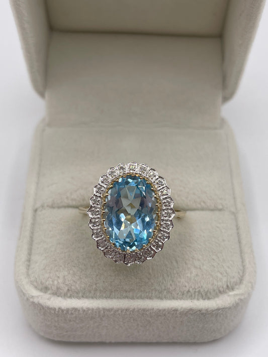 9ct gold topaz and diamond ring