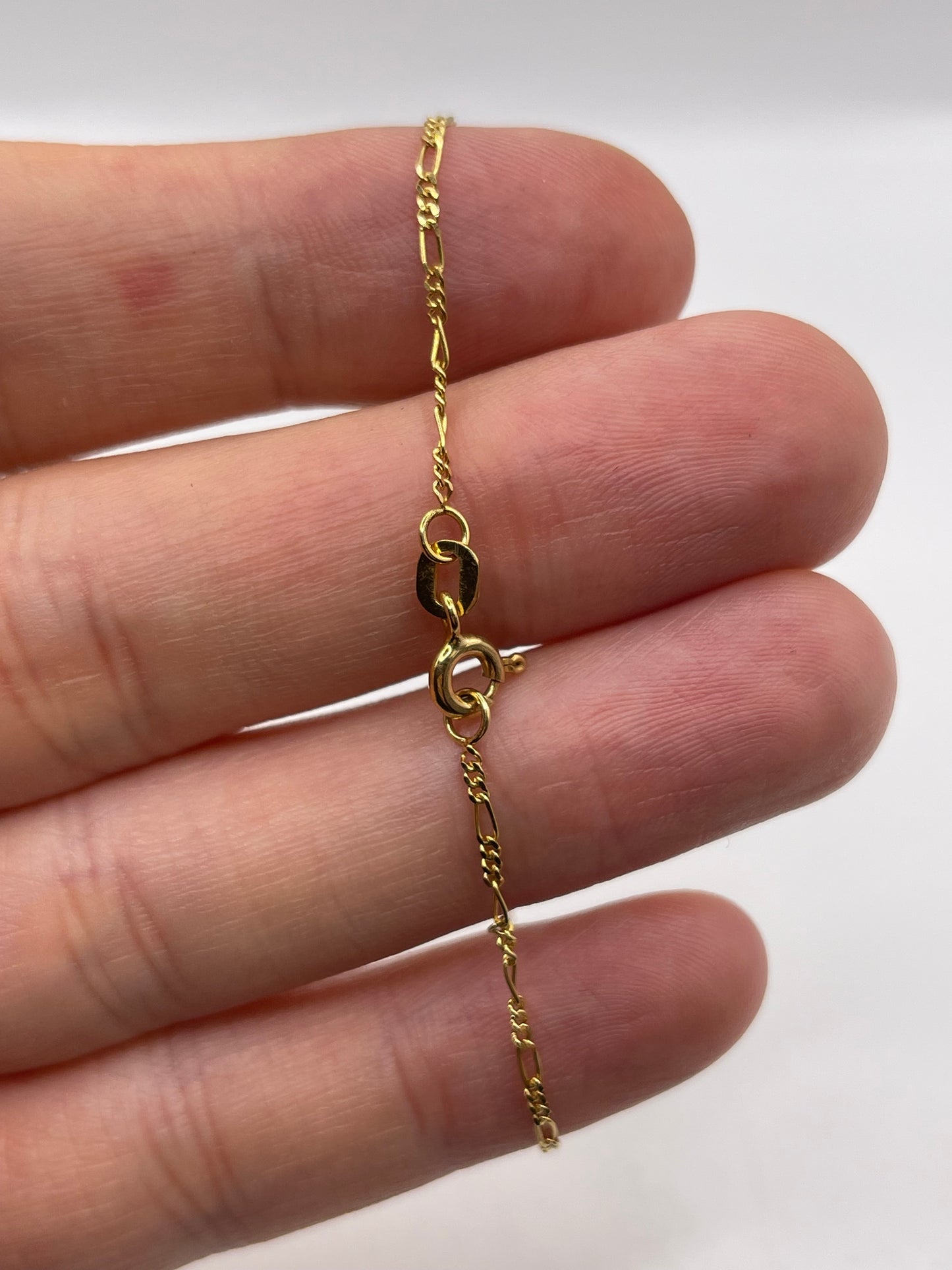 9ct gold bracelet