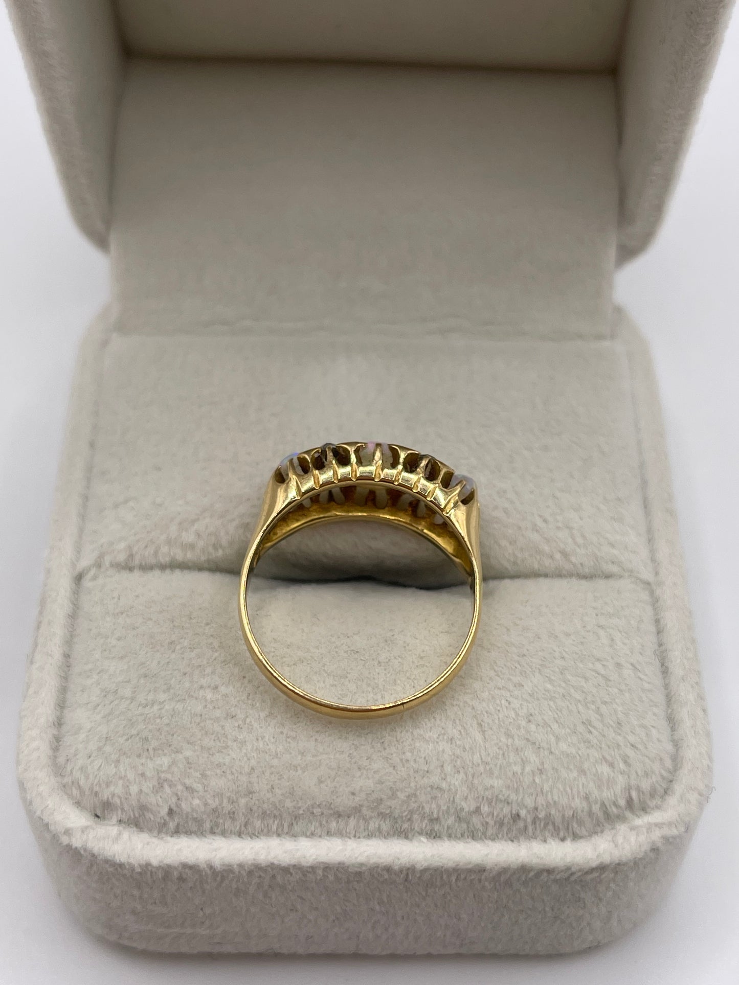 Antique 18ct gold opal and diamond ring