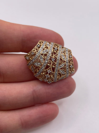 14ct gold diamond pendant