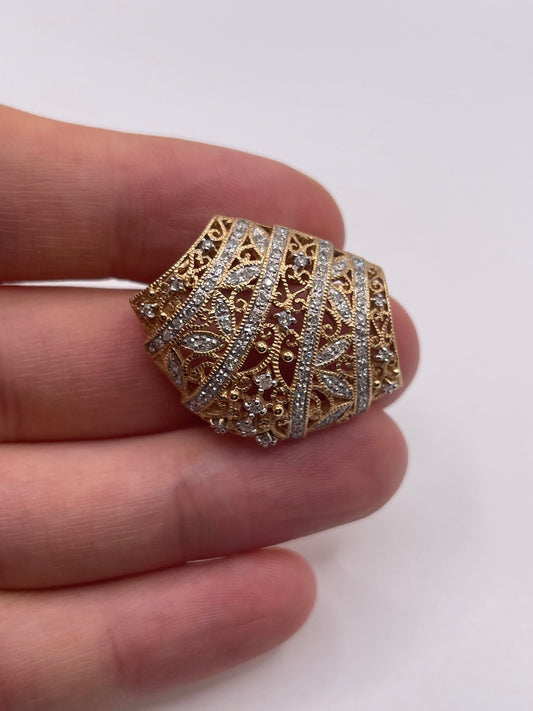 14ct gold diamond pendant