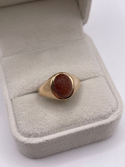 9ct gold sandstone signet ring
