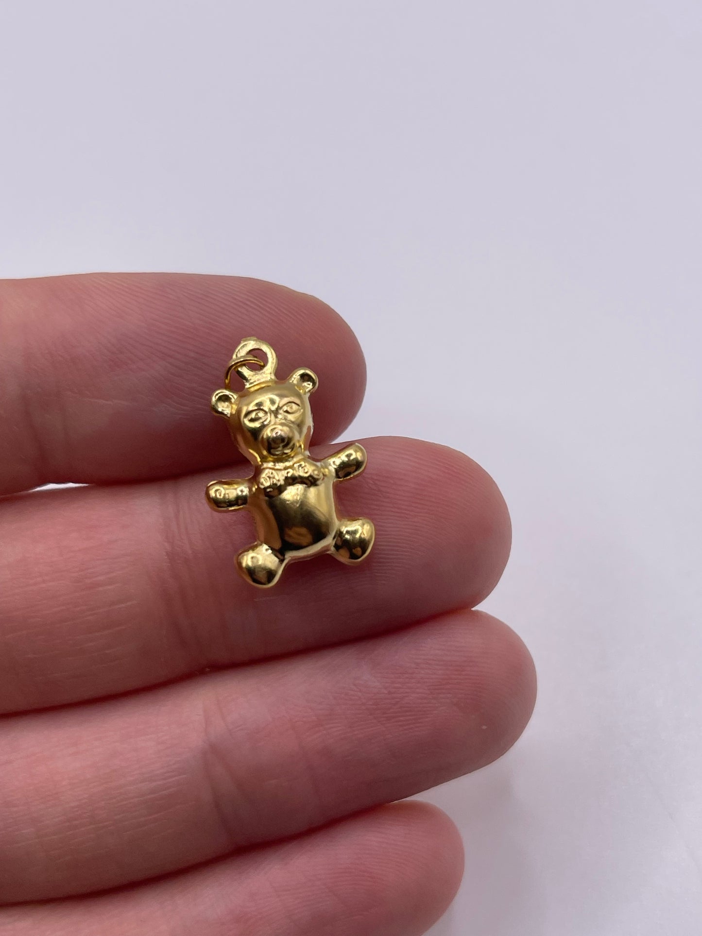 9ct gold teddy charm