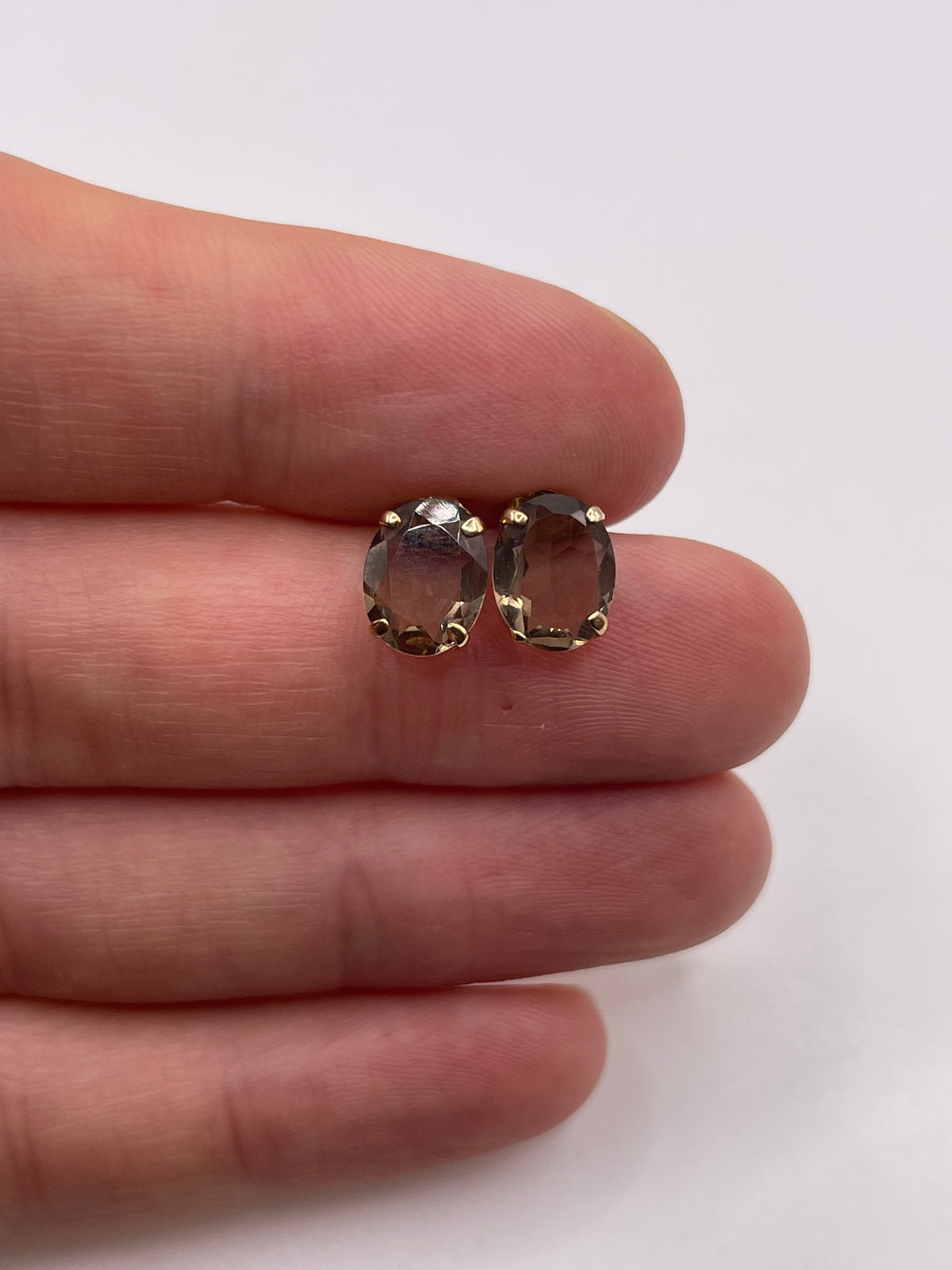 9ct gold Smokey quartz earrings