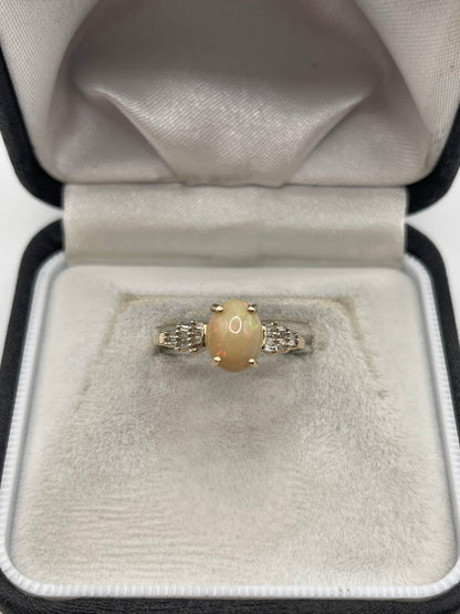 9ct gold opal and diamond ring