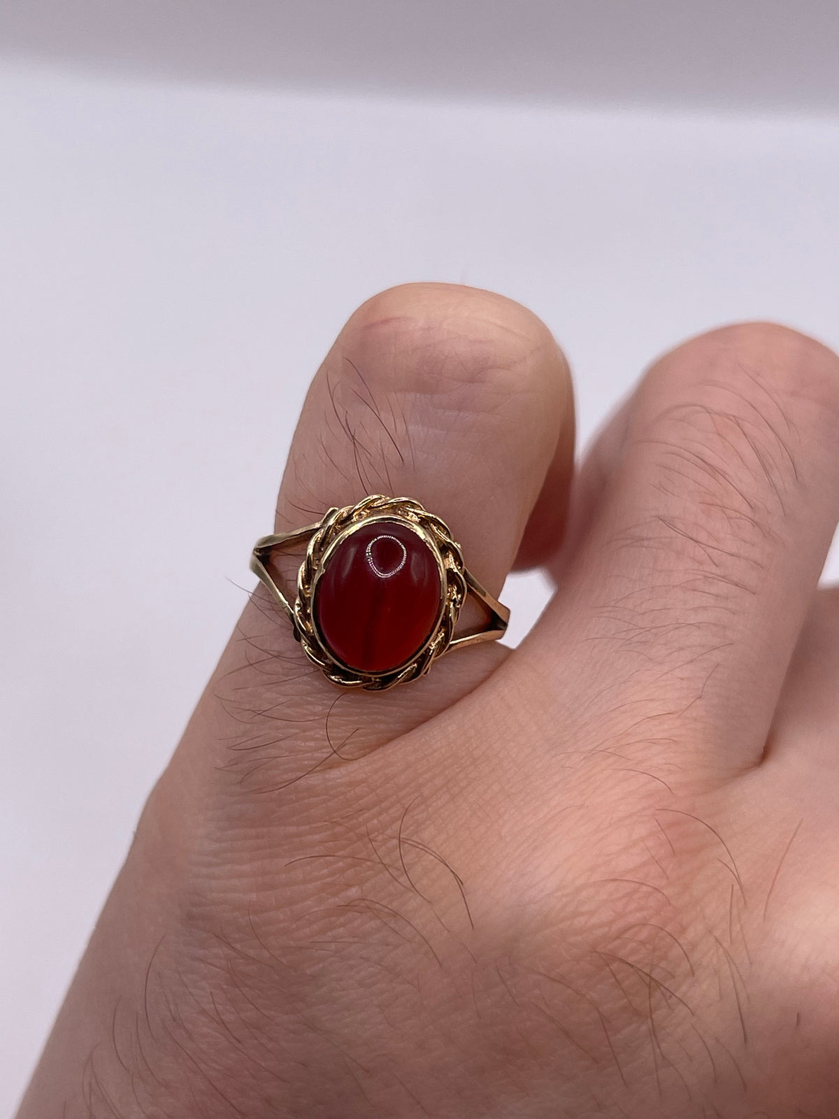 9ct gold agate ring