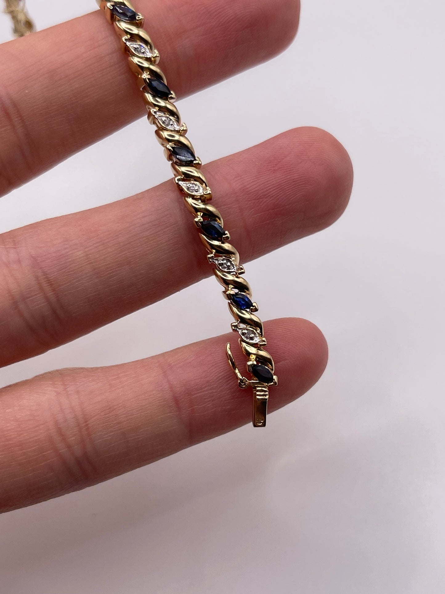 9ct gold sapphire and diamond bracelet