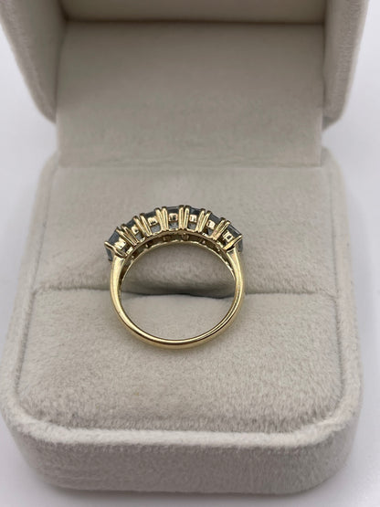 9ct gold aquamarine ring