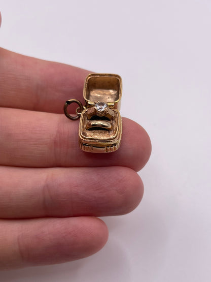 9ct gold engagement ring charm