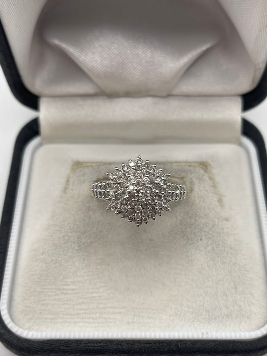 9ct gold diamond cluster ring