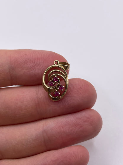 9ct gold ruby pendant