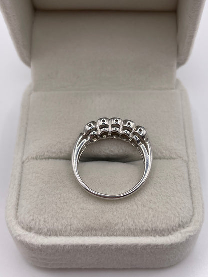 9ct white gold cats eye chrysoberyl ring
