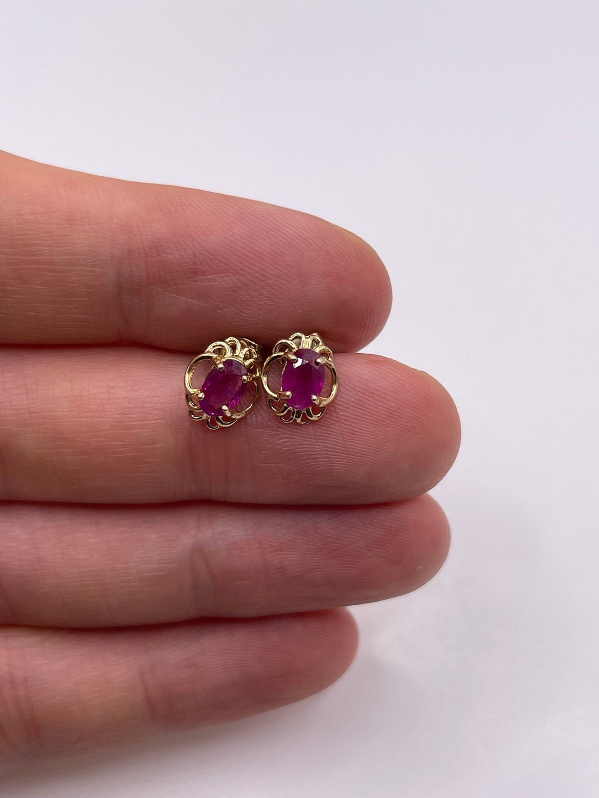 9ct gold ruby earrings