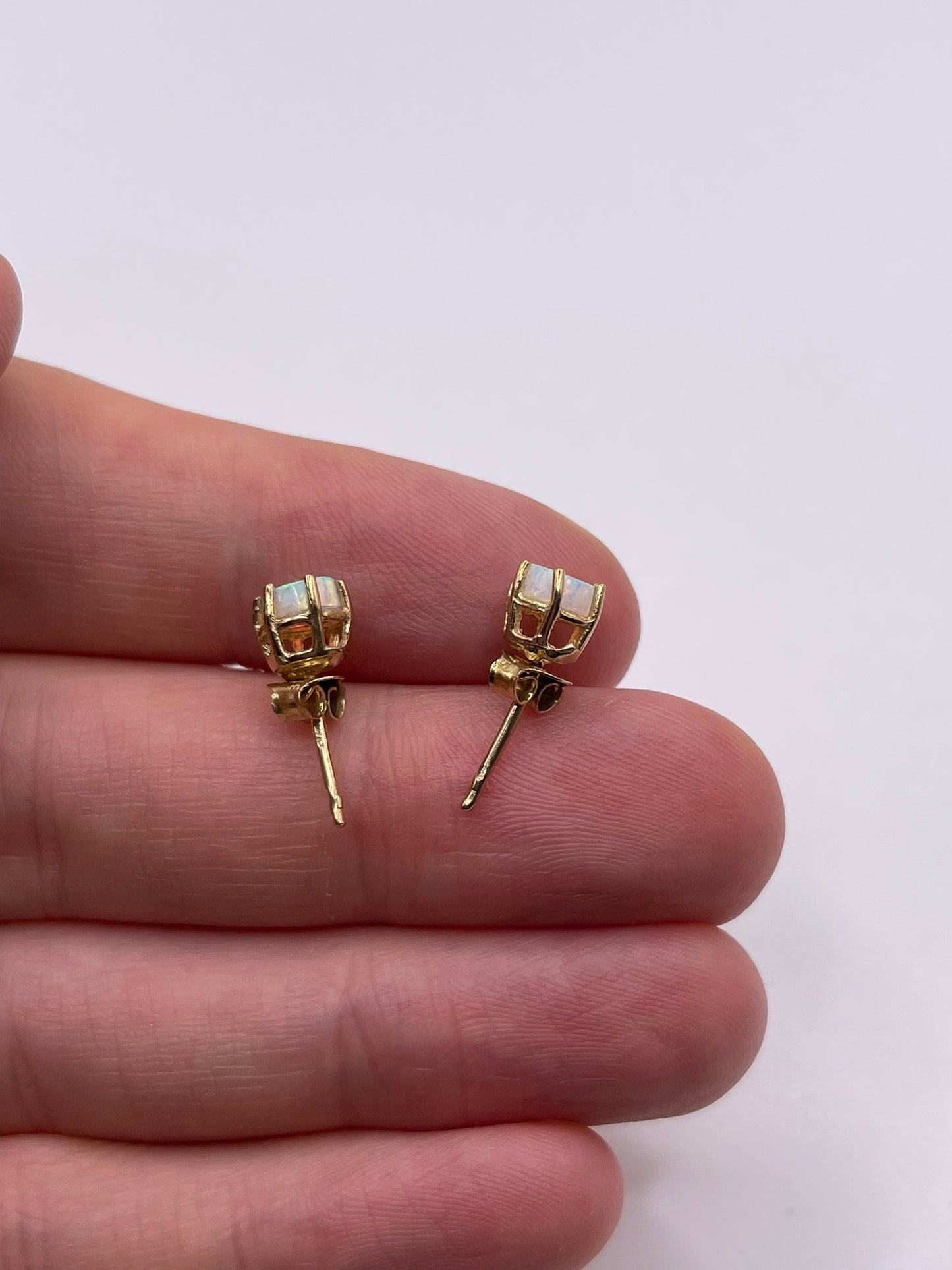 9ct gold opal earrings