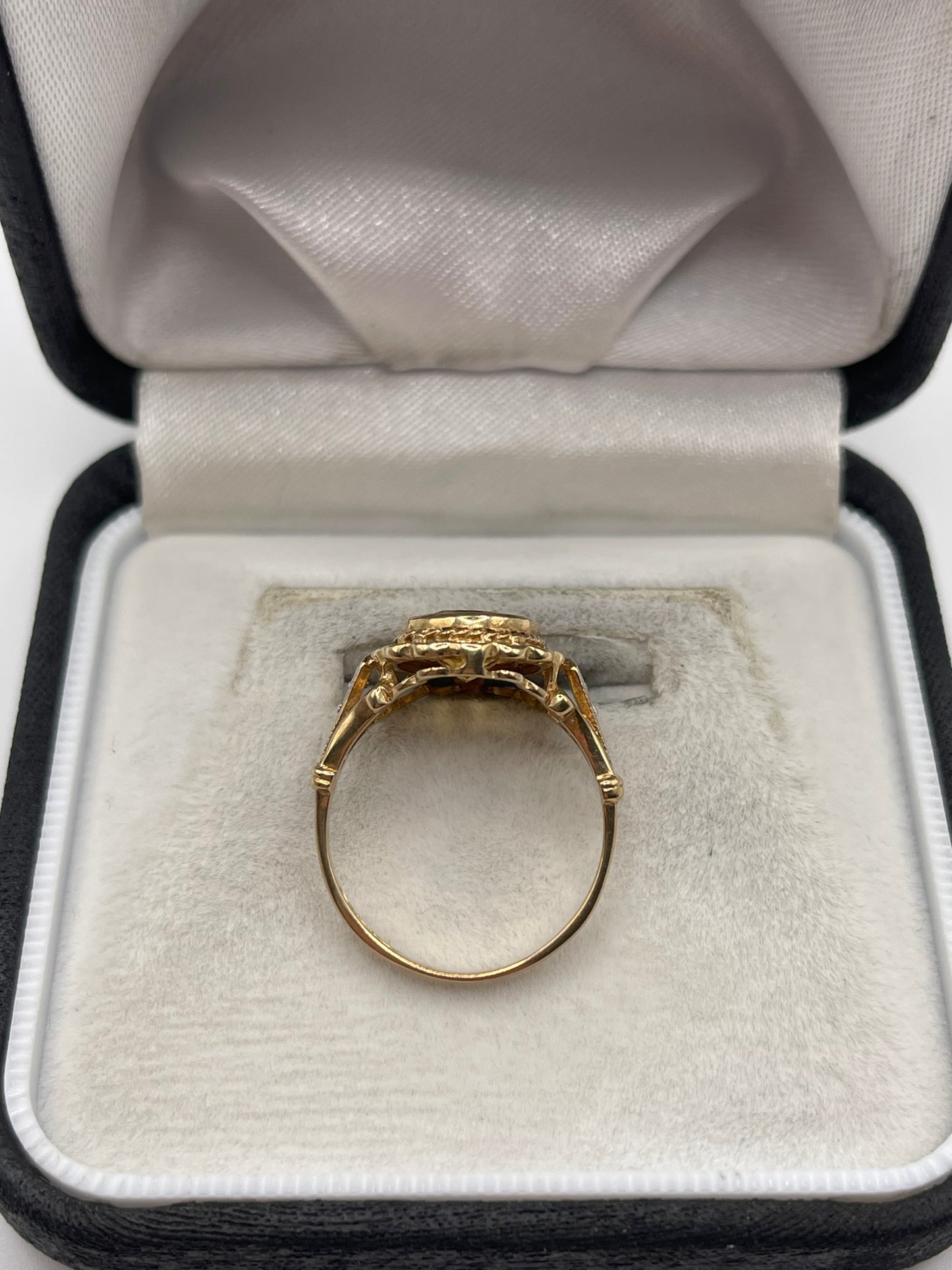 9ct gold citrine and diamond ring