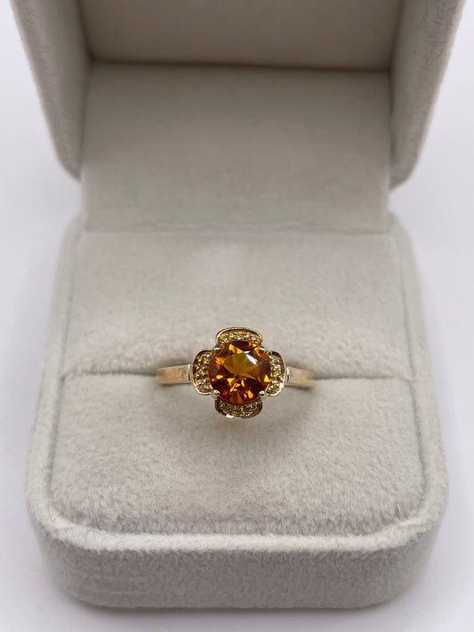9ct gold citrine and diamond ribg