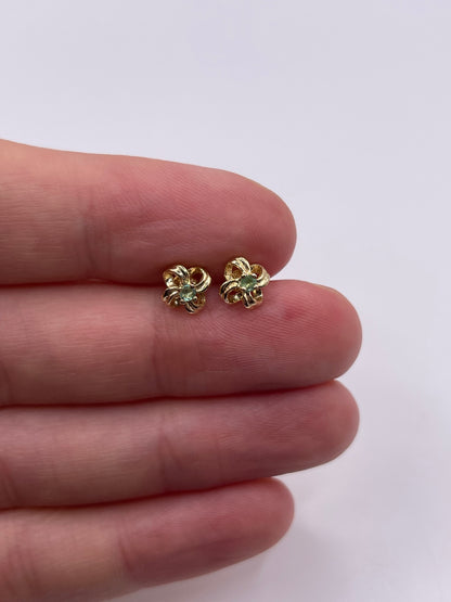 9ct gold emerald earrings