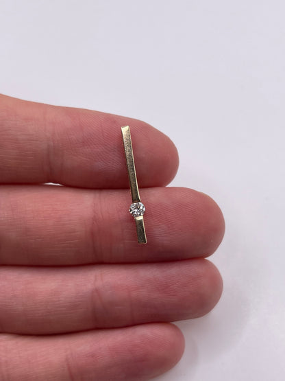 9ct gold diamond pendant