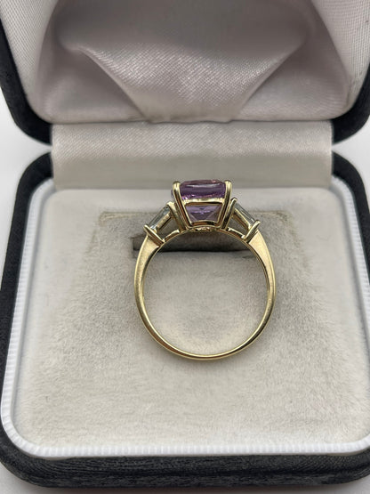 9ct gold amethyst and zircon ring