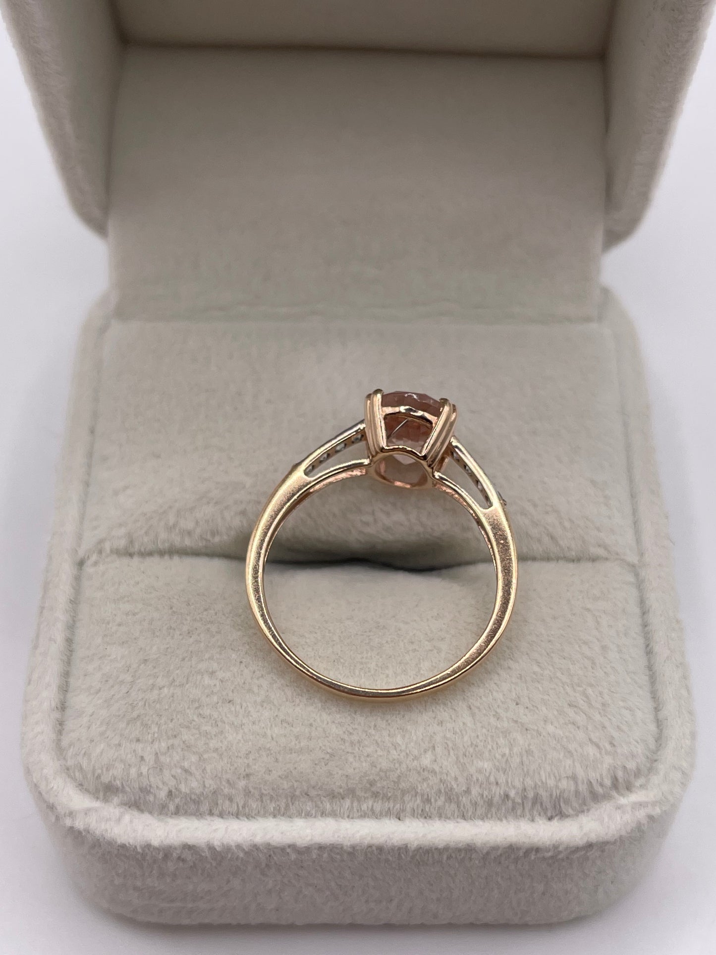 9ct gold morganite and zircon ring