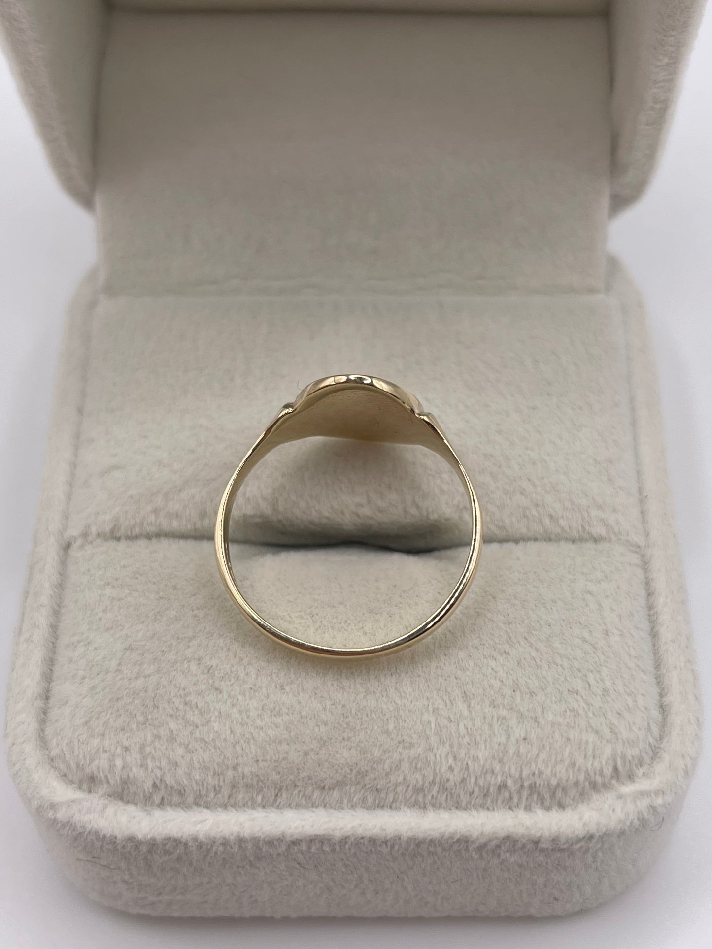 9ct gold signet ring