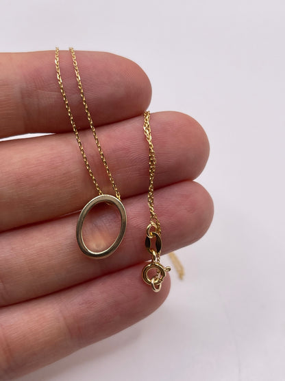 9ct gold initial O necklace