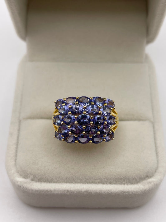9ct gold tanzanite cluster ring