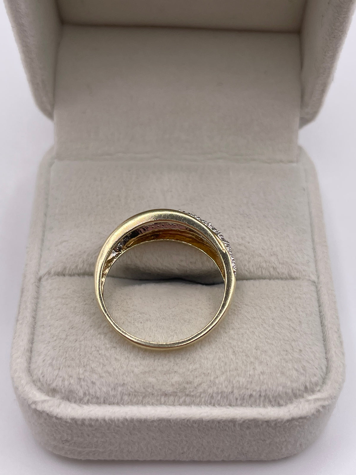 9ct gold diamond cluster ring