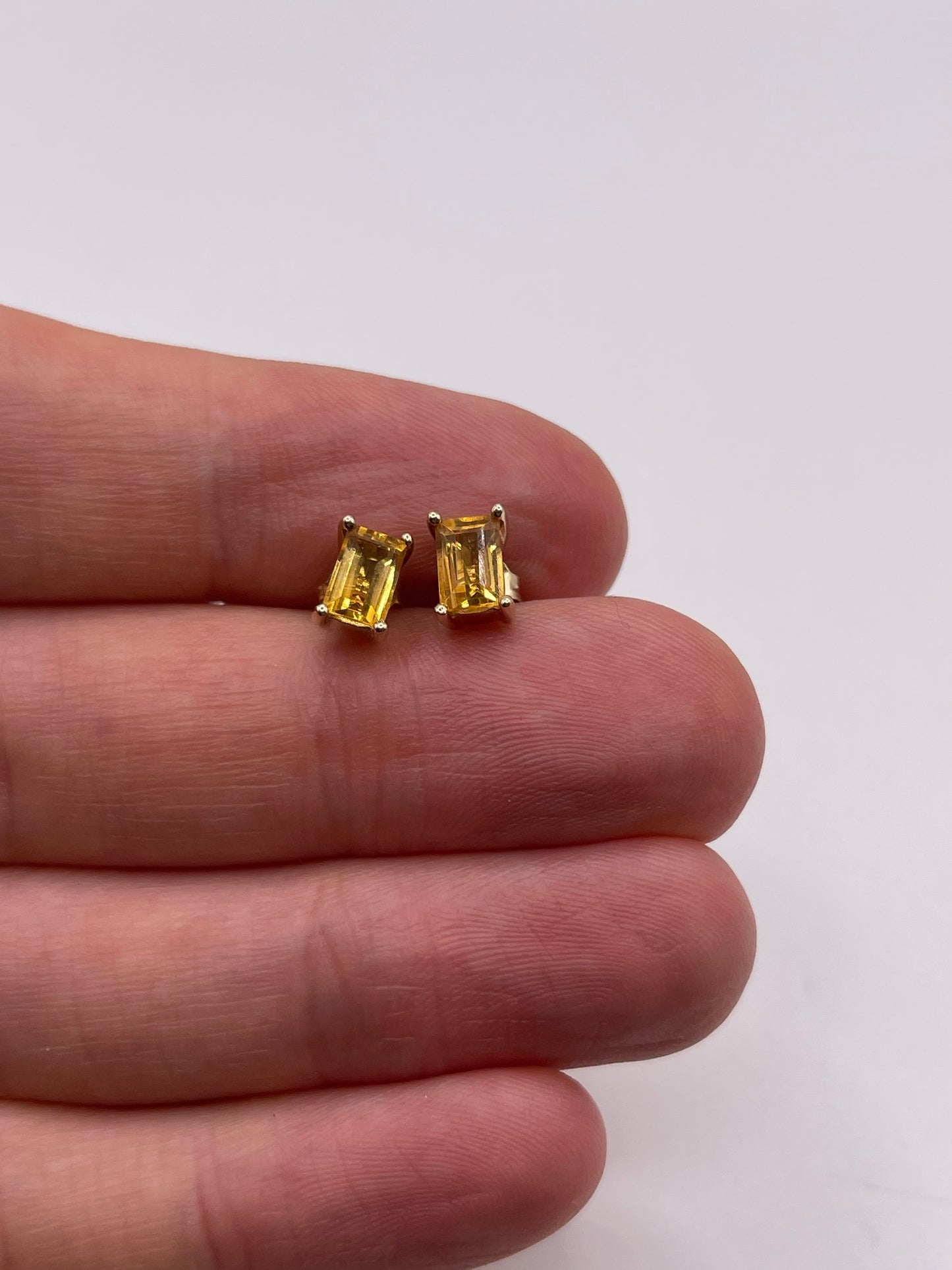 9ct gold citrine earrings