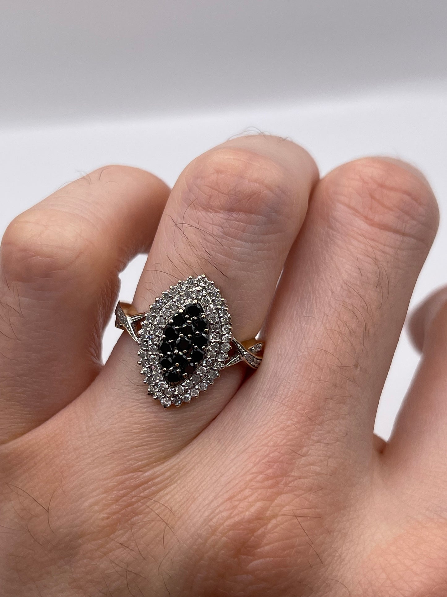 9ct gold diamond cluster ring