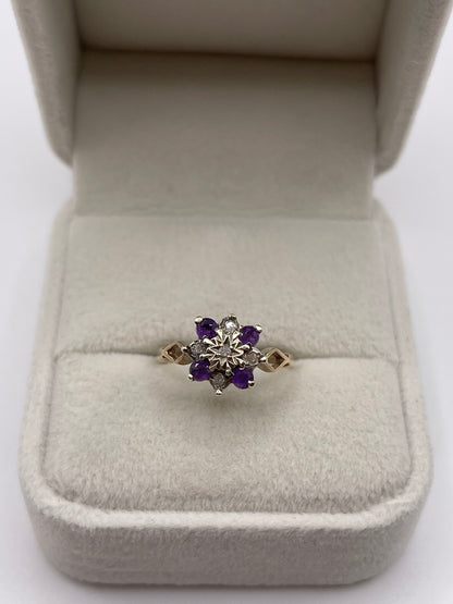 9ct gold amethyst and diamond ring