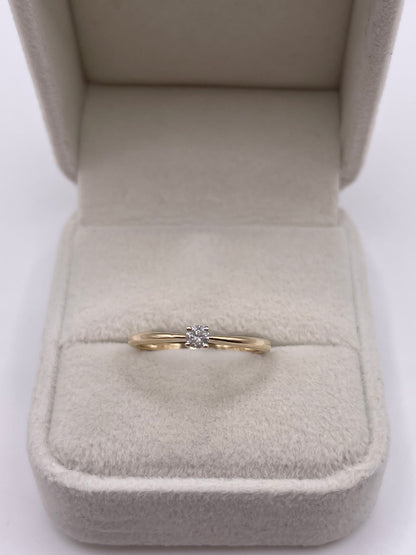 9ct gold diamond ring