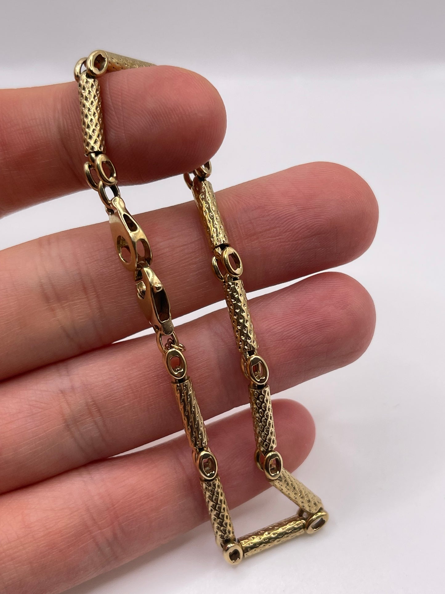 9ct gold bracelet