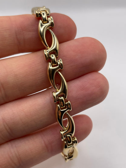 9ct gold bracelet