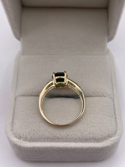 9ct gold diopside and zircon ring