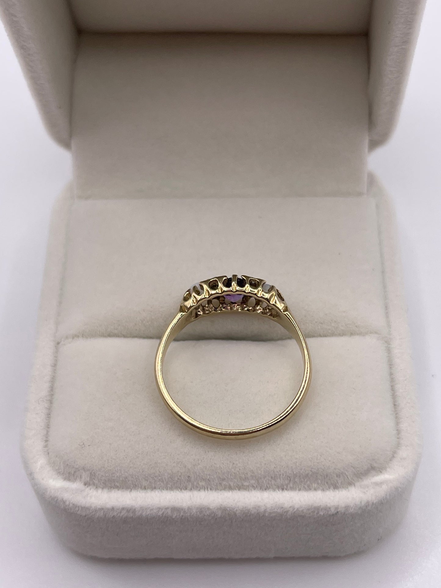 9ct gold amethyst, opal and diamond ring