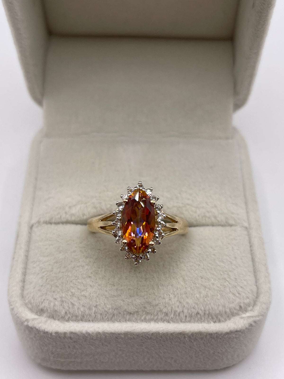9ct gold topaz cluster ring