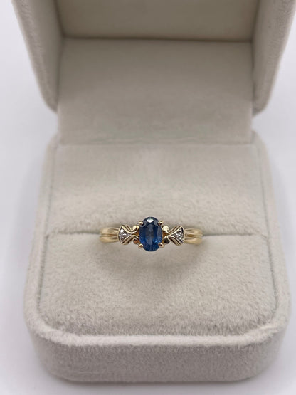 9ct gold kyanite and diamond ring