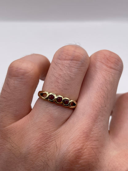 9ct gold ruby ring