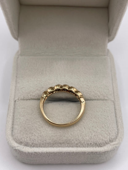 9ct gold diamond ring